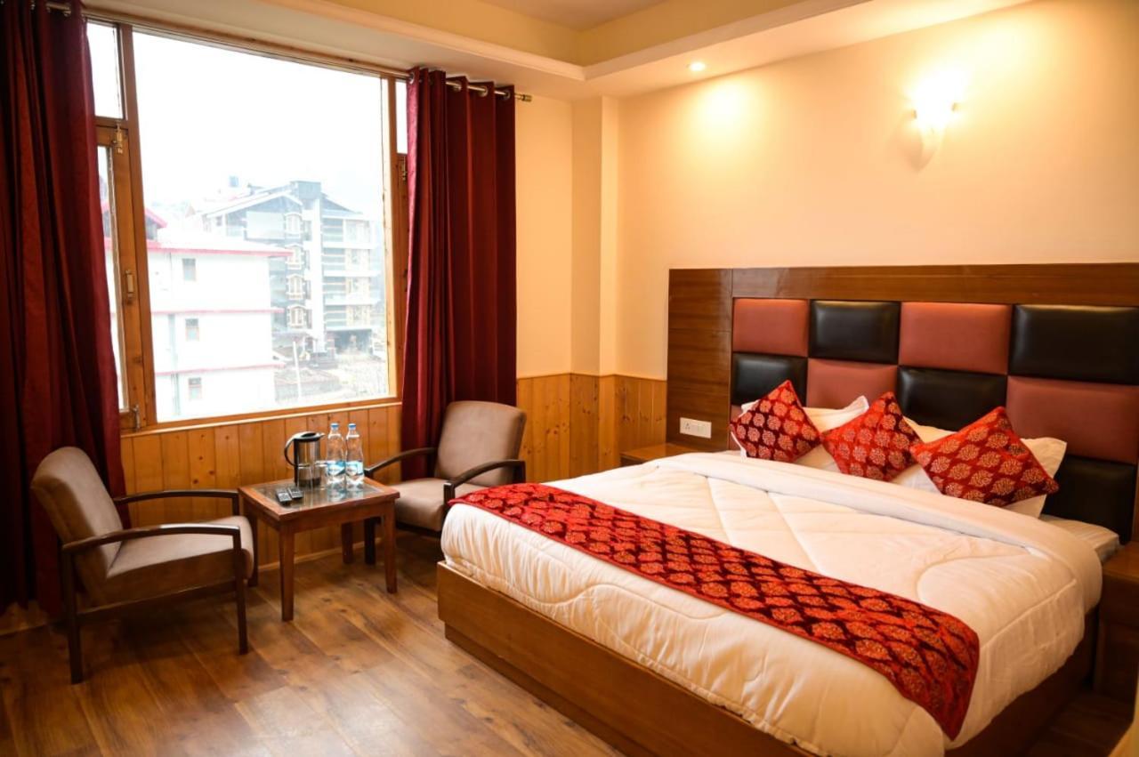 Lotus Inn Rohtang View Manāli Exterior foto